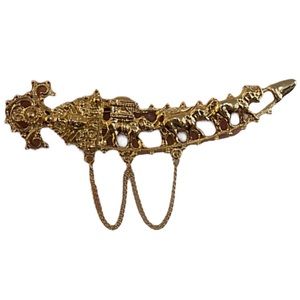 VINTAGE | Sword Elephant Dangle Brooch